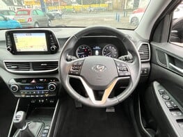 Hyundai TUCSON T-GDI PREMIUM 19