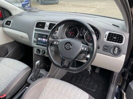 Volkswagen Polo BEATS TSI DSG 17