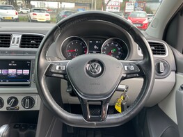 Volkswagen Polo BEATS TSI DSG 19