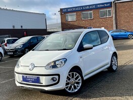 Volkswagen Up ROCK UP 1