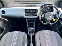 Volkswagen Up ROCK UP 2