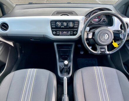 Volkswagen Up ROCK UP 2