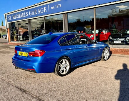 BMW 3 Series 320I M SPORT 8