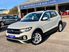 Volkswagen T-Cross SE TSI DSG 1