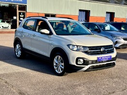 Volkswagen T-Cross SE TSI DSG 4