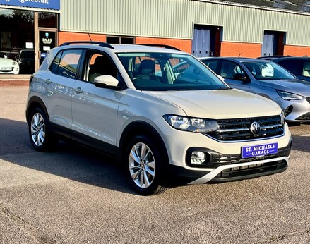 Volkswagen T-Cross SE TSI DSG 4