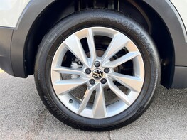 Volkswagen T-Cross SE TSI DSG 16