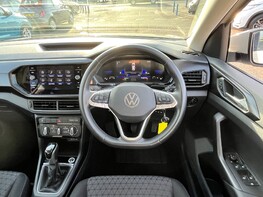 Volkswagen T-Cross SE TSI DSG 19