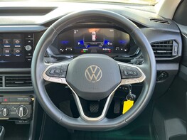 Volkswagen T-Cross SE TSI DSG 20