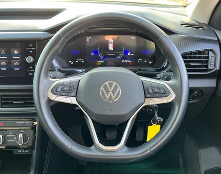 Volkswagen T-Cross SE TSI DSG 20