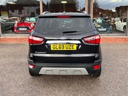 Ford Ecosport TITANIUM 6