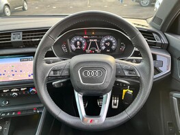 Audi Q3 TFSI S LINE 20