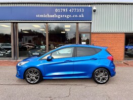 Ford Fiesta ST-LINE EDITION 11