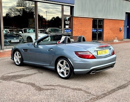 Mercedes-Benz SLK SLK200 BLUEEFFICIENCY AMG SPORT 10