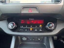 Kia Sportage CRDI 3 SAT NAV ISG 40