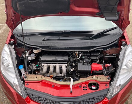 Honda Jazz I-VTEC ES PLUS 7