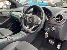 Mercedes-Benz B Class B 200 AMG LINE PREMIUM 18