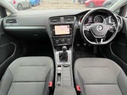 Volkswagen Golf SE NAVIGATION TDI BLUEMOTION TECHNOLOGY 2