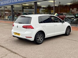 Volkswagen Golf SE NAVIGATION TDI BLUEMOTION TECHNOLOGY 8