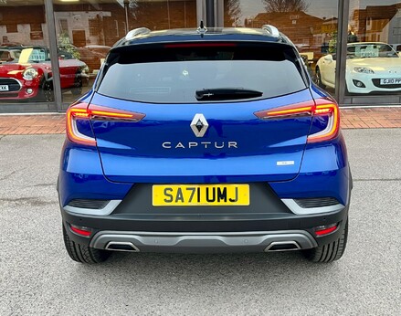 Renault Captur RS LINE TCE 6