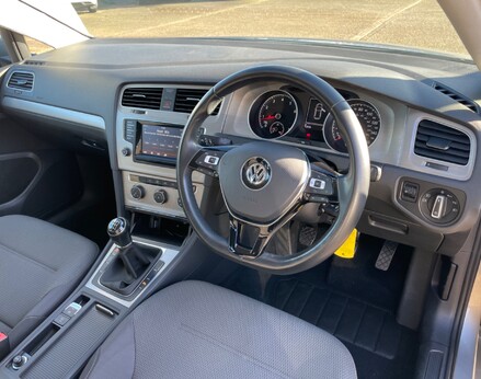 Volkswagen Golf MATCH TSI BLUEMOTION TECHNOLOGY 17