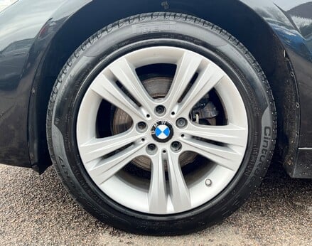 BMW 3 Series 320I XDRIVE SPORT TOURING 14