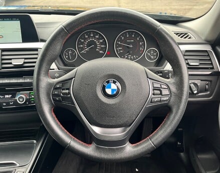 BMW 3 Series 320I XDRIVE SPORT TOURING 20