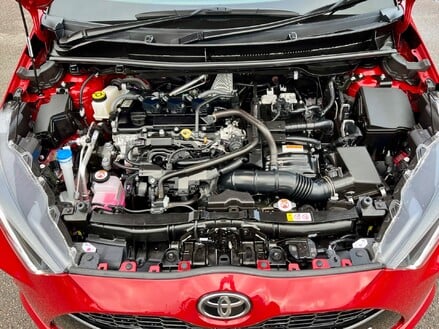 Toyota Yaris GR SPORT