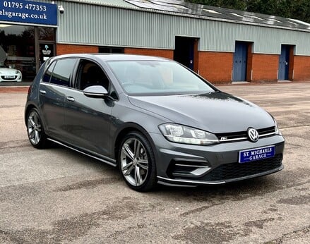 Volkswagen Golf R-LINE TDI BLUEMOTION TECHNOLOGY 4