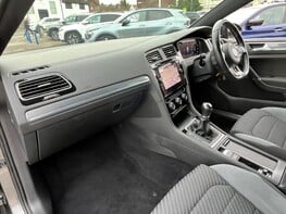 Volkswagen Golf R-LINE TDI BLUEMOTION TECHNOLOGY 17