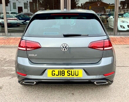 Volkswagen Golf R-LINE TDI BLUEMOTION TECHNOLOGY 6