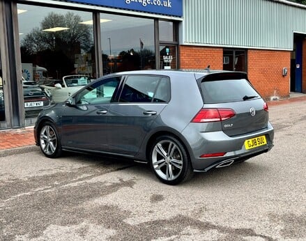 Volkswagen Golf R-LINE TDI BLUEMOTION TECHNOLOGY 9