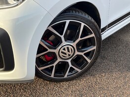 Volkswagen Up UP GTI 3