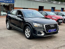 Audi Q2 TFSI TECHNIK 4