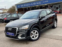 Audi Q2 TFSI TECHNIK 1