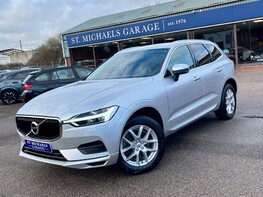 Volvo XC60 B4 MOMENTUM AWD 1