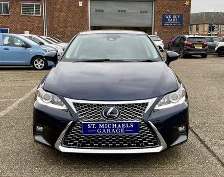 Lexus CT 200H LUXURY 5