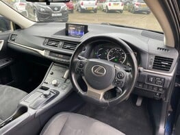 Lexus CT 200H LUXURY 17