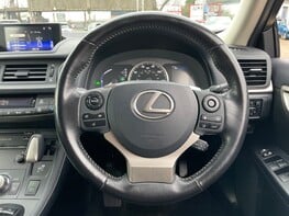 Lexus CT 200H LUXURY 19