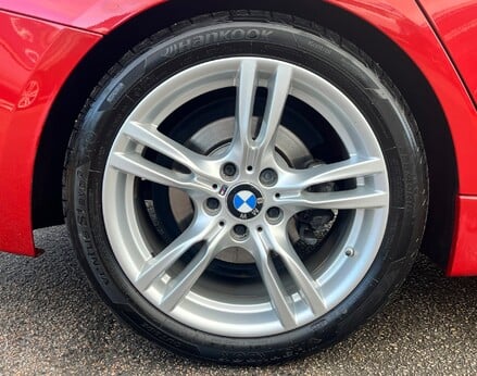 BMW 3 Series 320D M SPORT TOURING 15