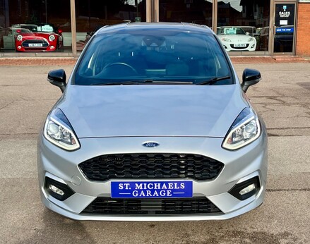 Ford Fiesta ST-LINE 5