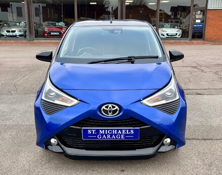 Toyota Aygo VVT-I X-CLUSIV X-SHIFT 5