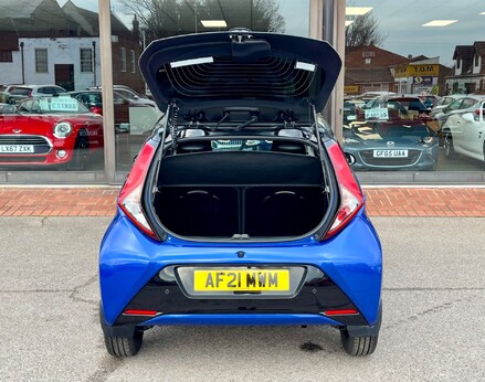 Toyota Aygo VVT-I X-CLUSIV X-SHIFT 40