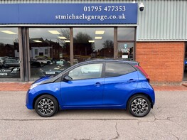 Toyota Aygo VVT-I X-CLUSIV X-SHIFT 11