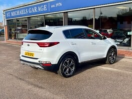 Kia Sportage CRDI GT-LINE ISG MHEV 8