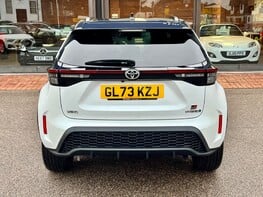 Toyota Yaris Cross GR SPORT 6