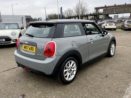 Mini Hatch COOPER 8