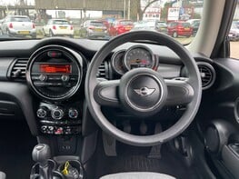 Mini Hatch COOPER 18