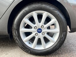 Ford Fiesta TITANIUM MHEV 14