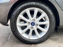 Ford Fiesta TITANIUM MHEV 15